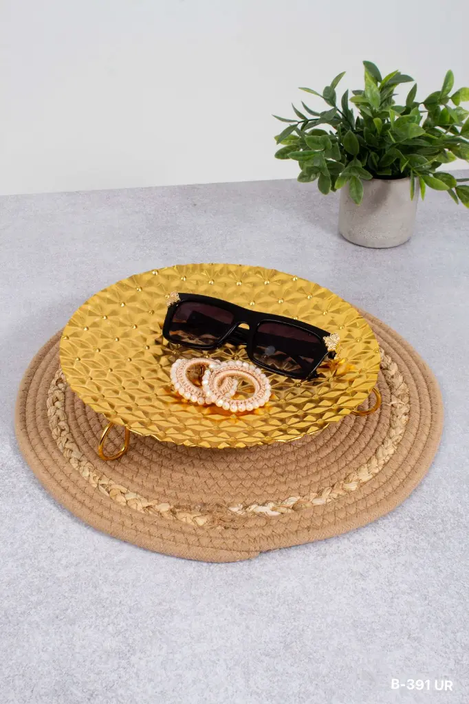 Bandeja Decorativa Dorada REF B-391 (2).webp