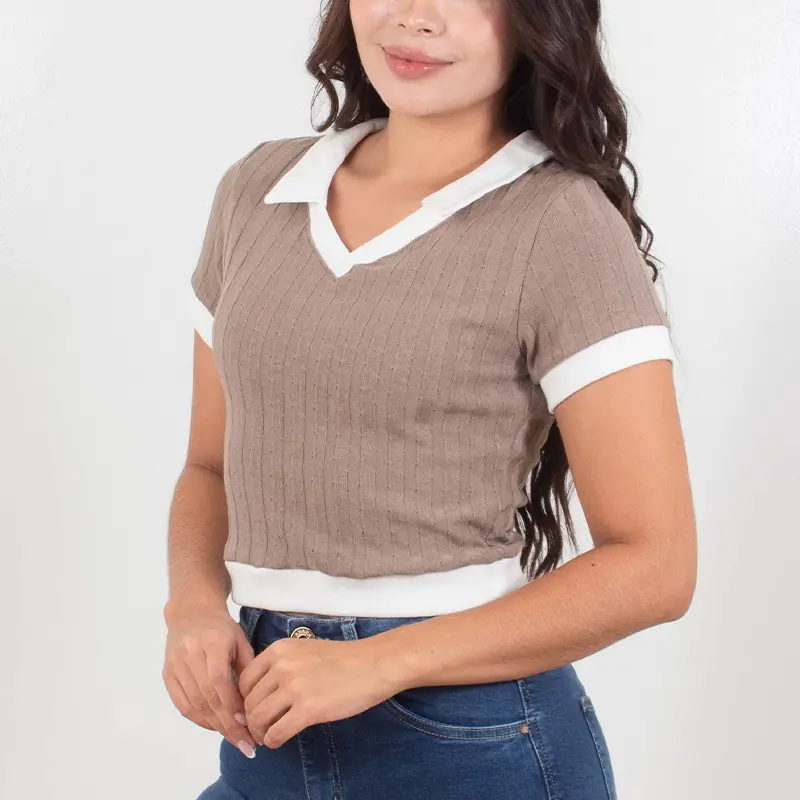 10273 - BLUSA CORTA (9).webp