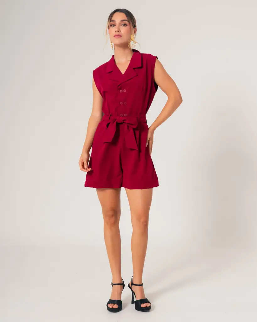 Enterizo short cuello solapa