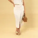 Falda midi con cruce frontal  crema  (4254222)