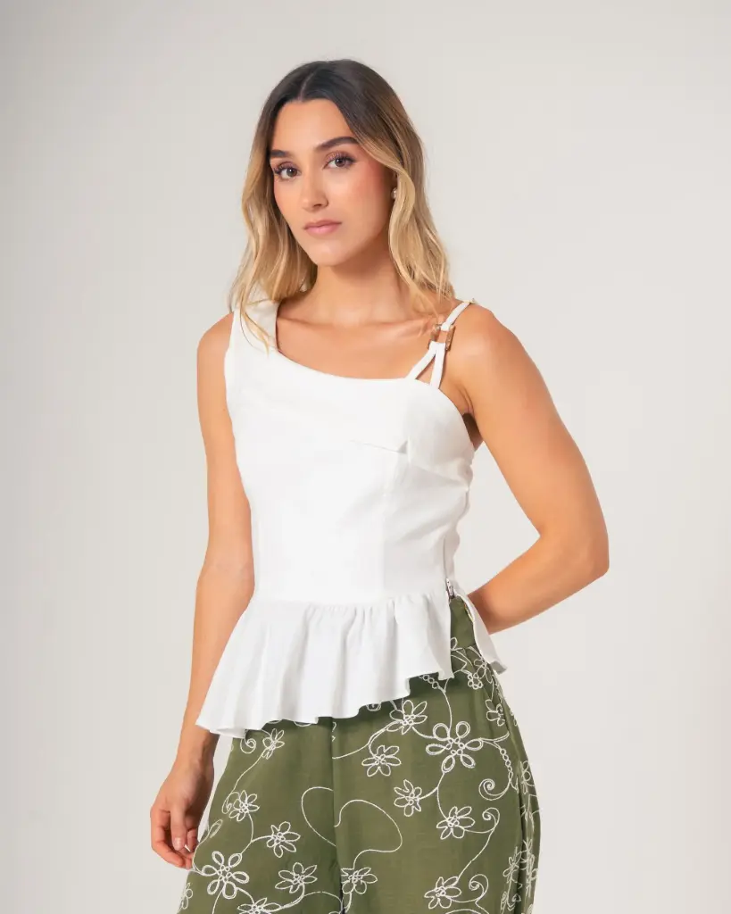 Blusa Asimétrica Peplum con Cordones ivory (10113134)