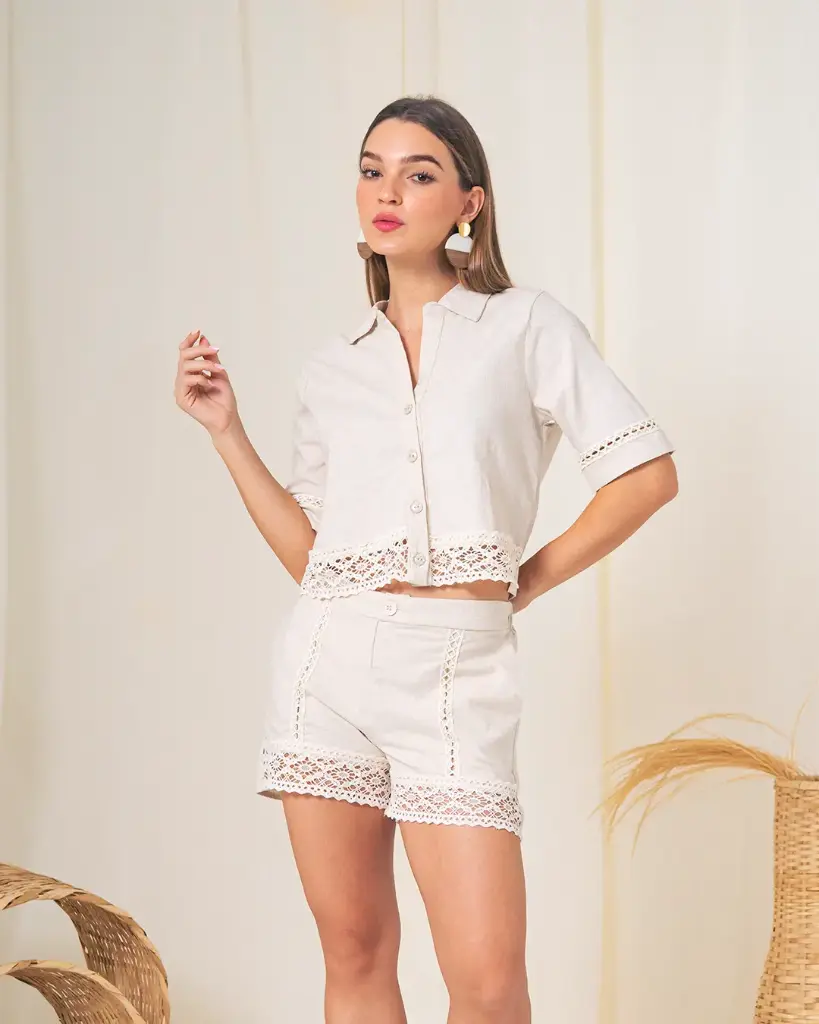 Short de tiro medio con bolsillos laterales beige (S11310)
