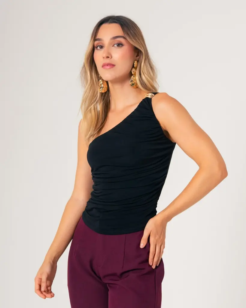 Blusa sin mangas fruncida a los costado negro (S11824)
