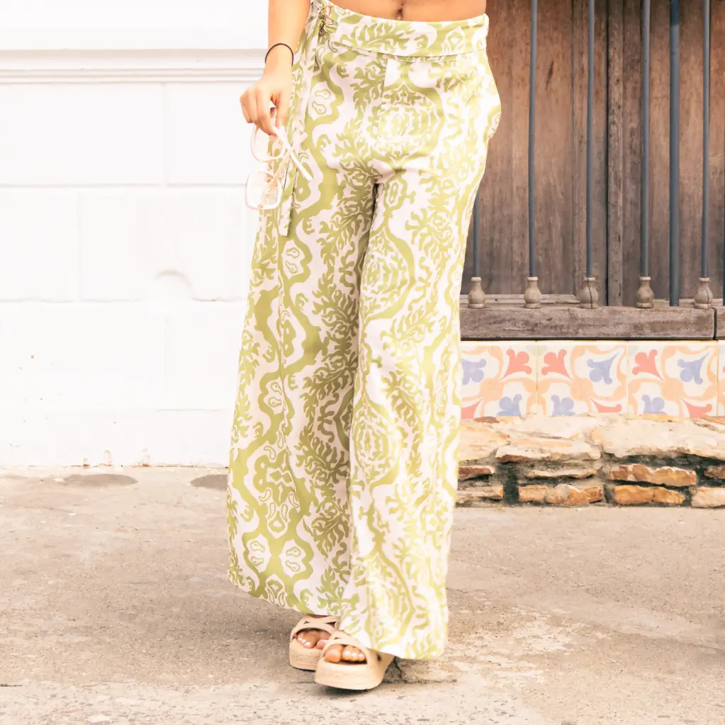 Pantalon bota recta pretina (CM030)