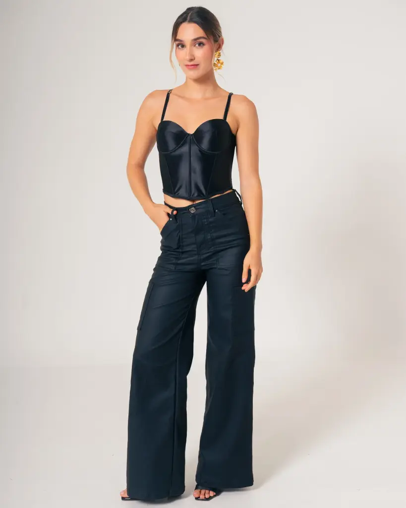 Blusa tipo Corsé con copa y corte NEGRO (ISABEL)
