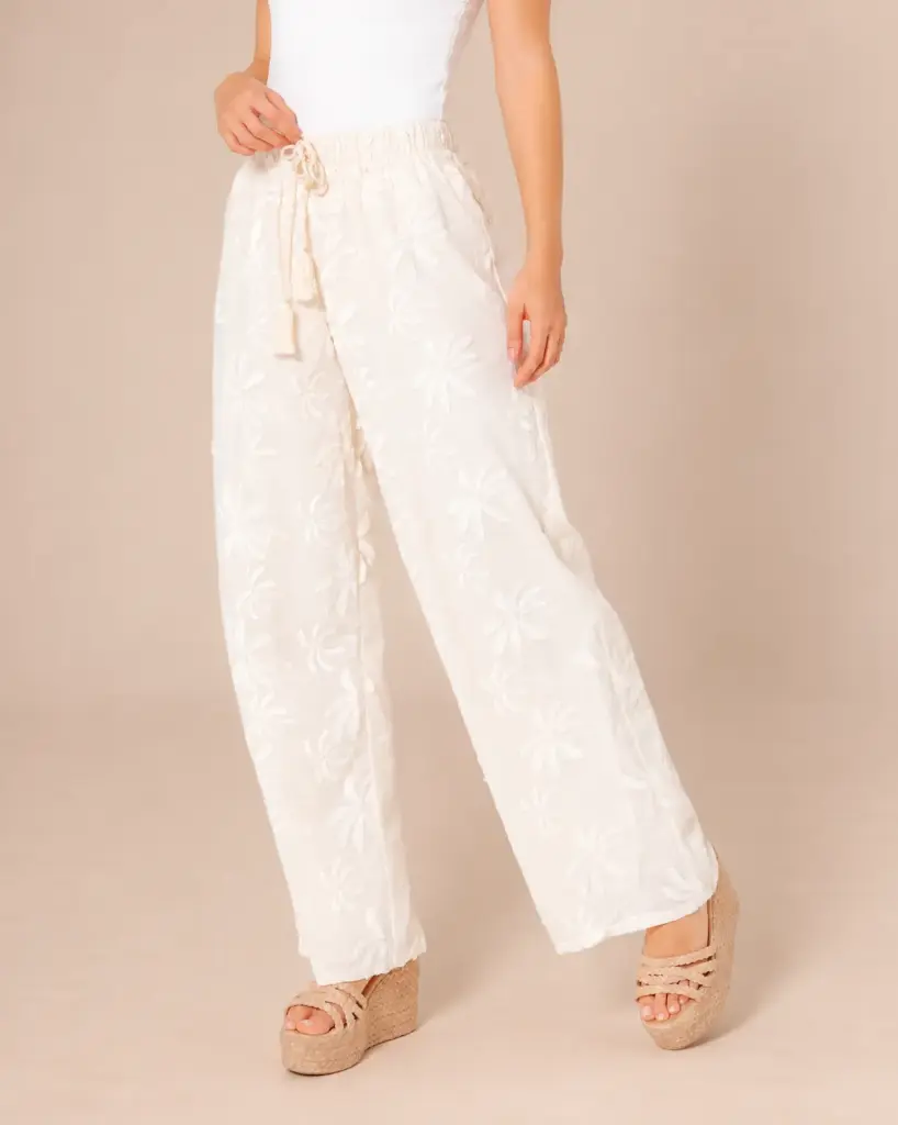 Pantalón con elástico en cintura con detalles bordados Beige  