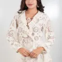 Blusa escote v boleros y manga resortada