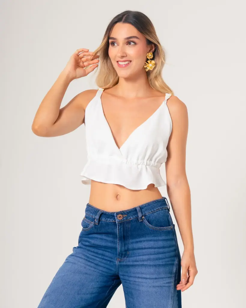 Blusa copas bolero inferior.
